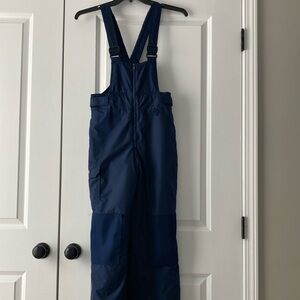 Columbia 10/12 snow bib in excellent condition